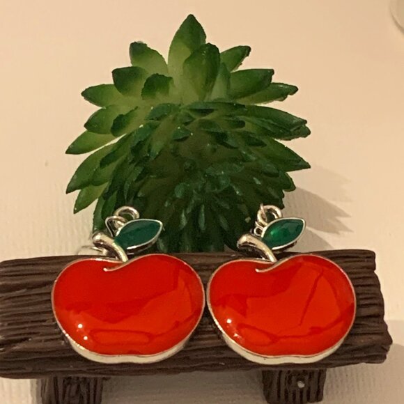 Apple Earring, Teacher Earring, Fruit Earring, Teacher Appreciation Gift, Gift - Picture 2 of 5